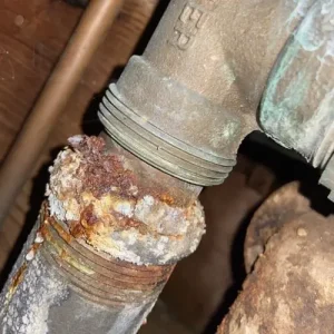 pipes-rusted-pipe-replacement-pacifc-plumbing-team